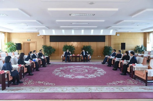 省检察院党组书记、检察长尹伊君带队走访吉林省各民主党派和省工商联