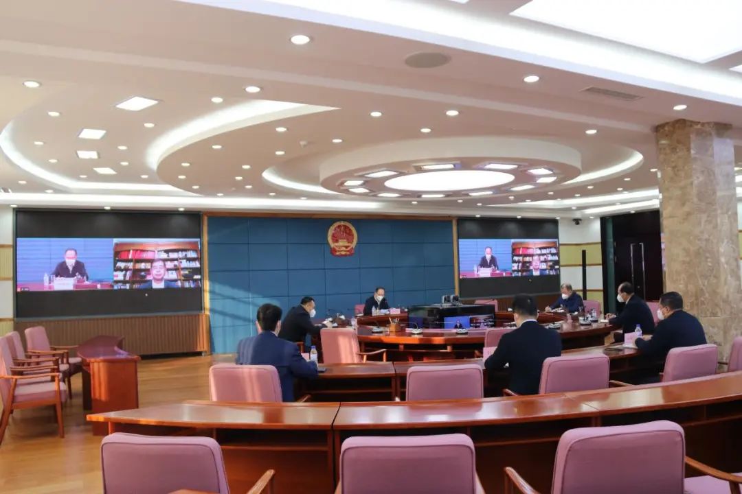 省检察院召开党组理论中心组（扩大）学习会 深入学习贯彻党的二十大精神